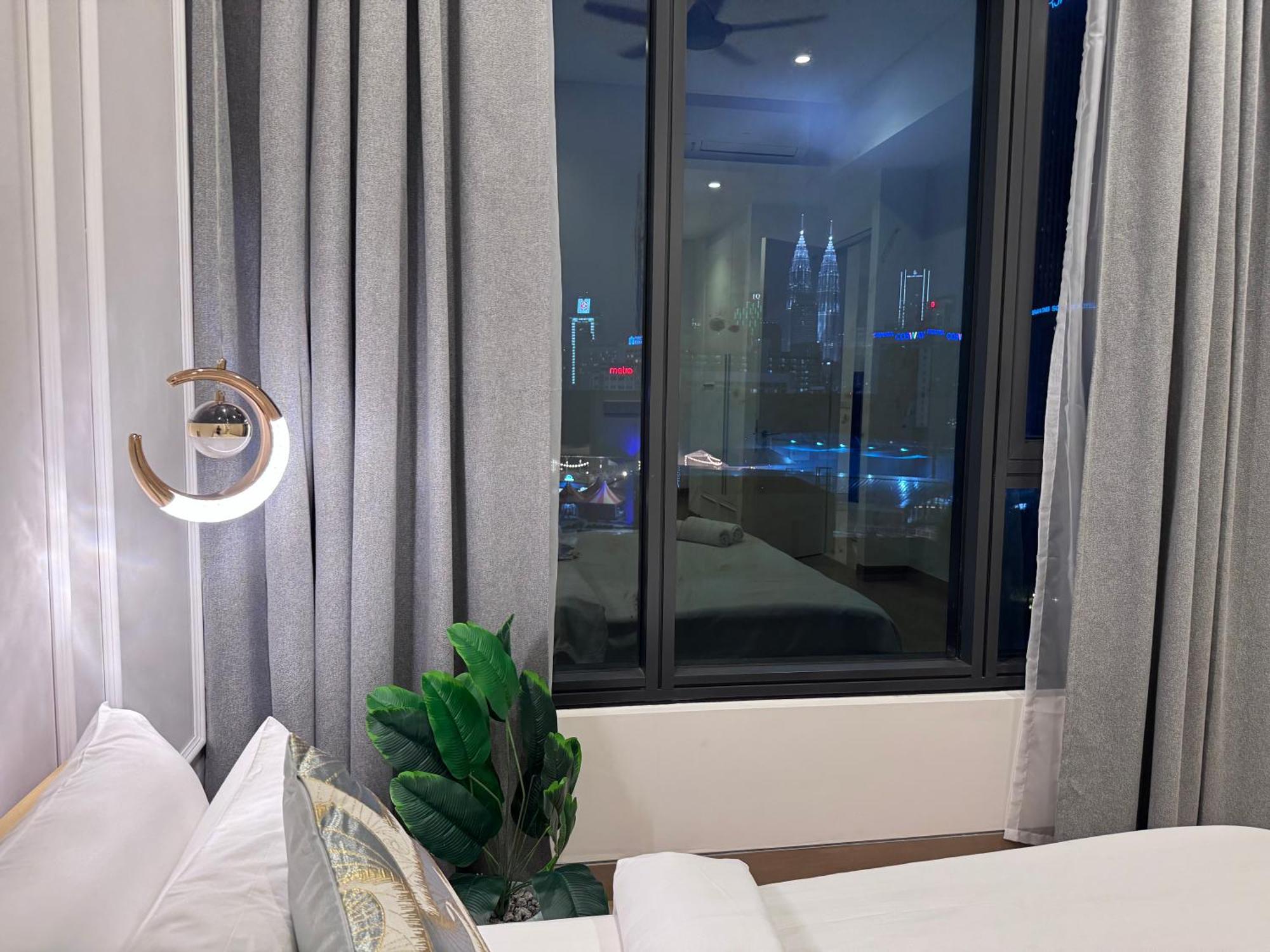 Infinity Pool Suite Bukit Bintang Lalaport Bbcc 吉隆坡 外观 照片
